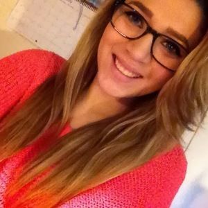 Meet your Posher, Eileen